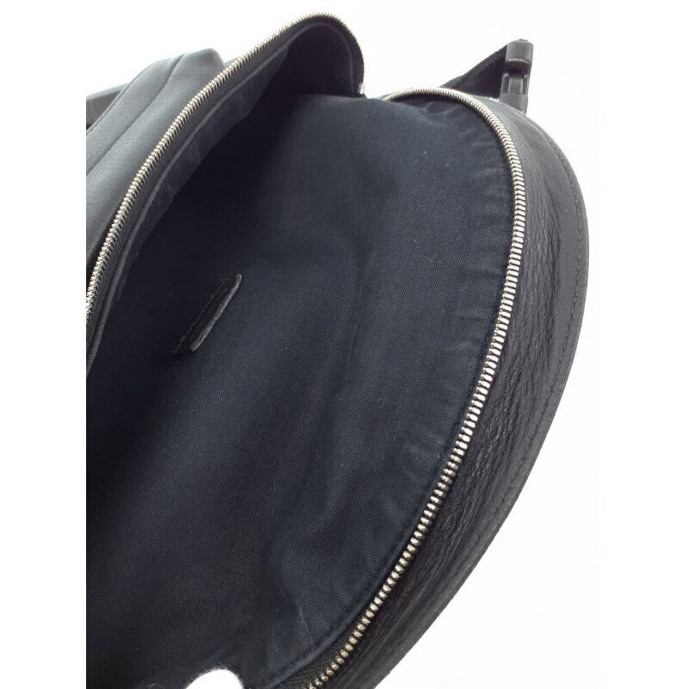 Balenciaga Belt Logo Everyday Bag - Picture 8 of 9